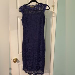 Lace midi bodycon dress